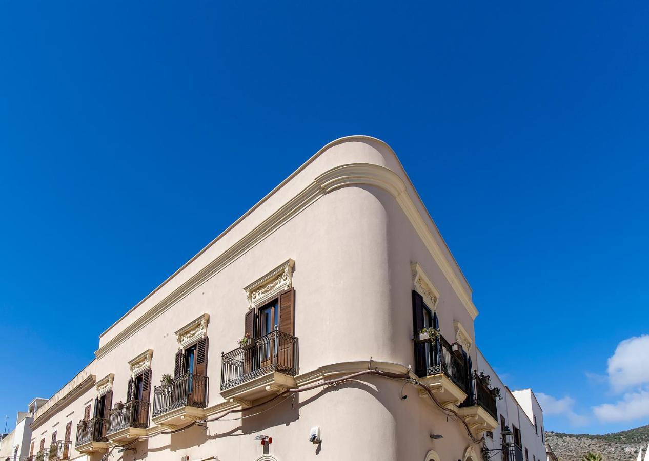 Dimora La Torre Room Favignana Exterior foto